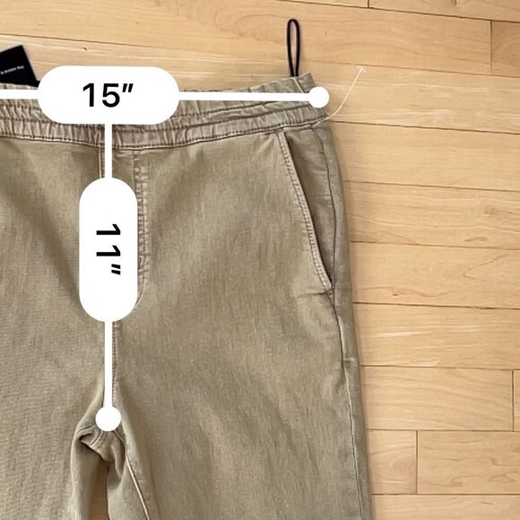 Modern American Lockdown Cargo Jean in Woody Tan Brown S NWOT - Picture 8 of 16